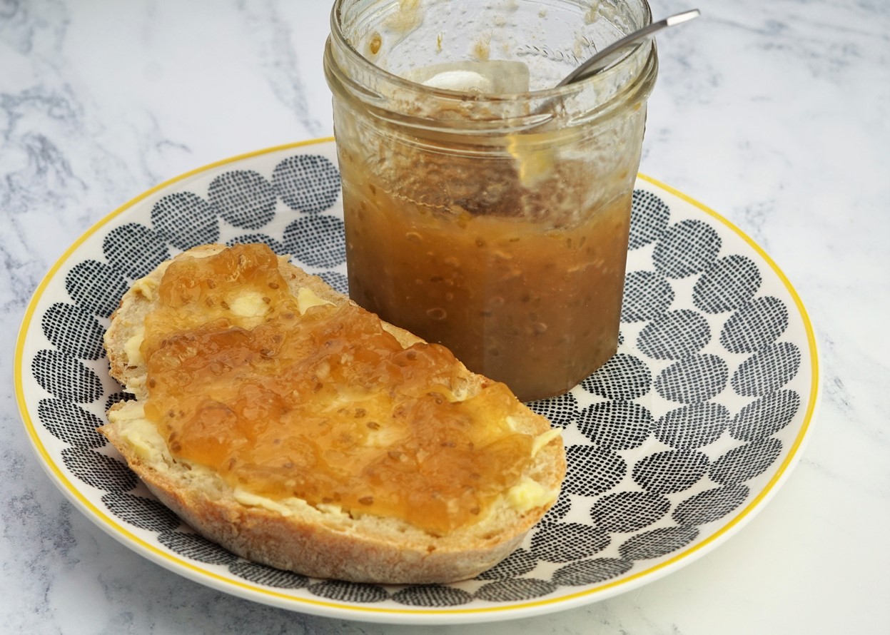 gooseberry jam with bread and butter