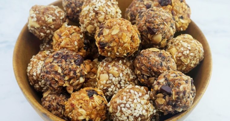 Oat Bites: whole food snacks in 3 flavours