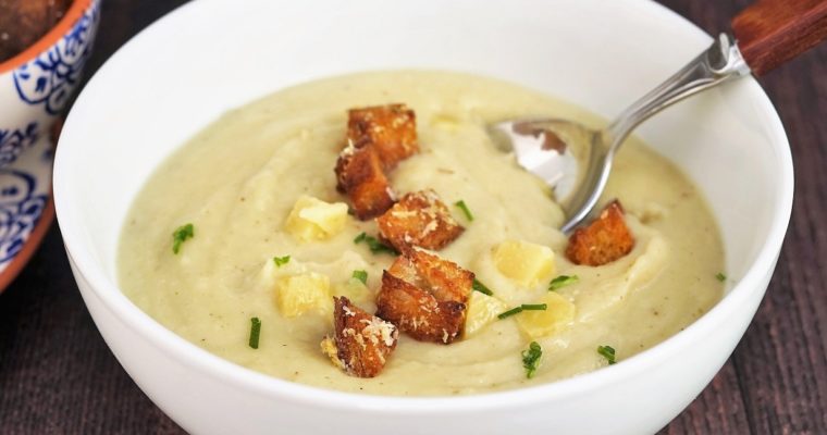 Roasted Cauliflower Soup with Parmesan Croutons