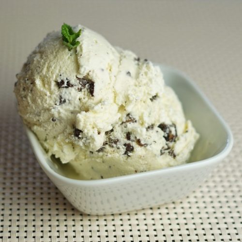 Fresh Mint & Chocolate Chip Ice Cream | Moorlands Eater