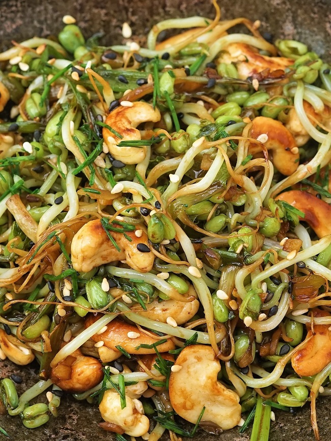 Cashew & Bean Sprout Stir Fry | Recipes | Moorlands Eater