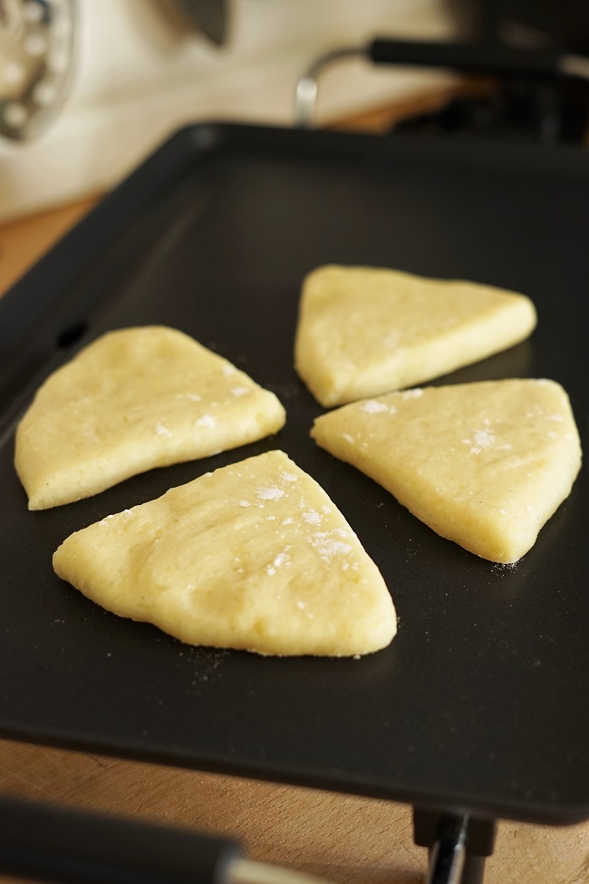 Irish Potato Bread (Irish Potato Cakes or Farls) - Christina's Cucina