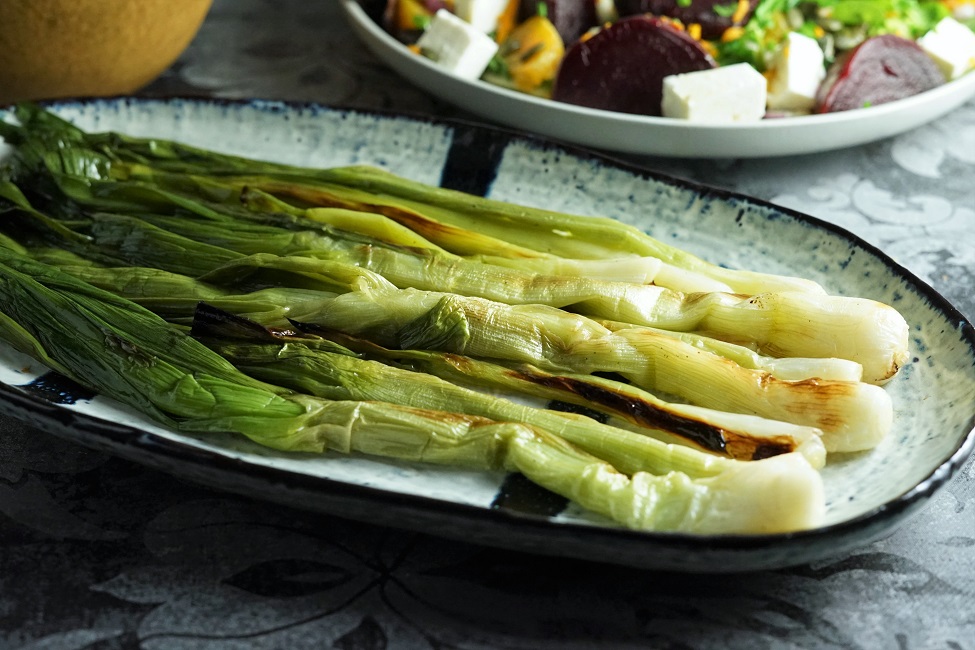 grilled spring onions