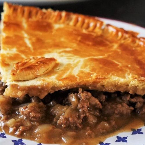 Minced Beef and Onion Pie - Little Sugar Snaps