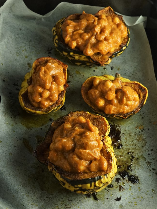 Moroccan Spiced Baked Stuffed Squash