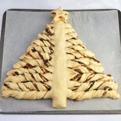 Mincemeat Christmas Tree (tear and share bread) | Recipes