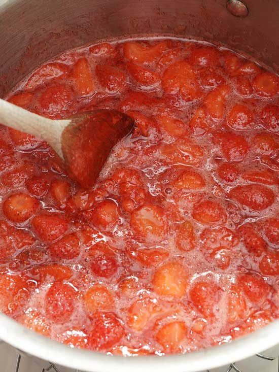 cooking Homemade Strawberry Jam
