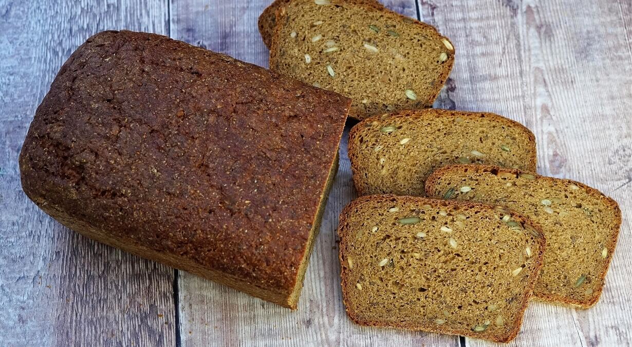 Dark Rye Bread (no-knead, overnight recipe) | Moorlands Eater