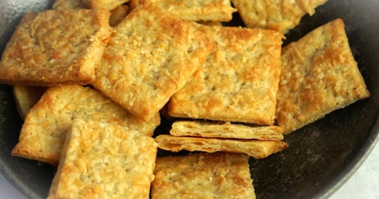 Homemade Cheese Crackers Recipe
