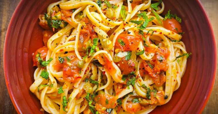 Pasta with Fresh Tomatoes & Mint