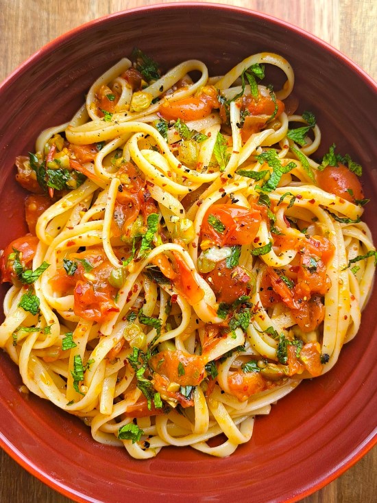 Pasta with Fresh Tomatoes & Mint