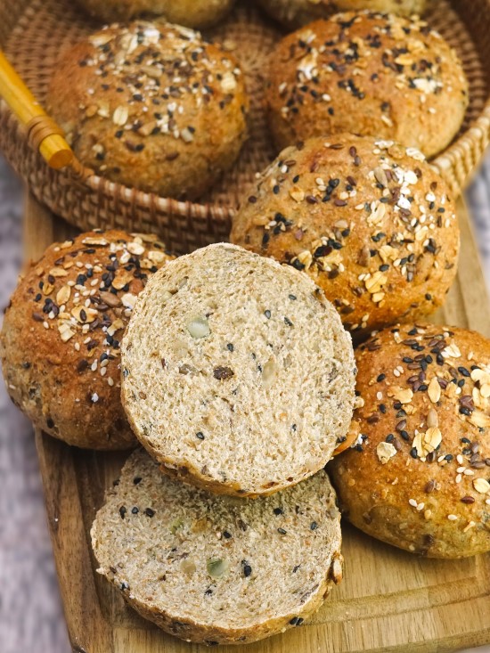 Multigrain Seeded Bread Rolls