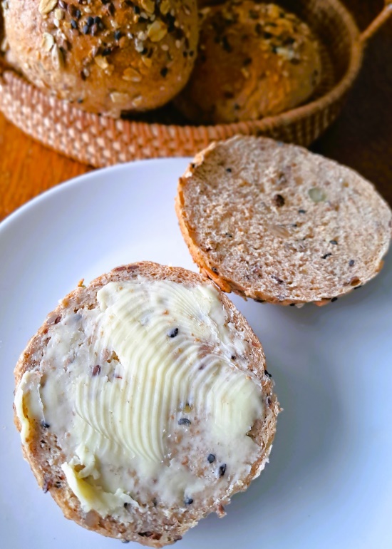 Multigrain Seeded Bread Roll with butter