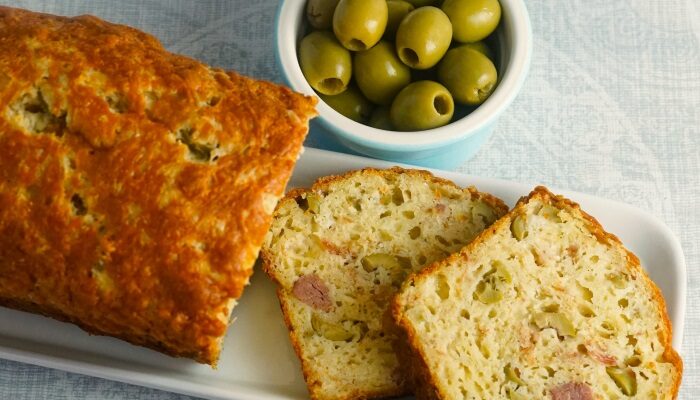 Ham, Olive & Cheese Quick Bread (French Savoury Cake)