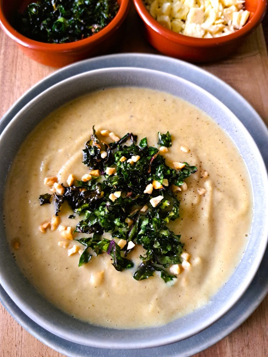 Roasted Cauliflower and Broccoli Soup