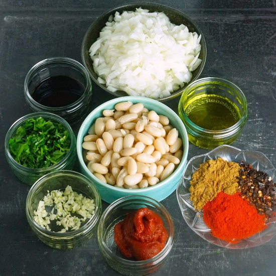 ingredients for Smoky Not-Baked Beans