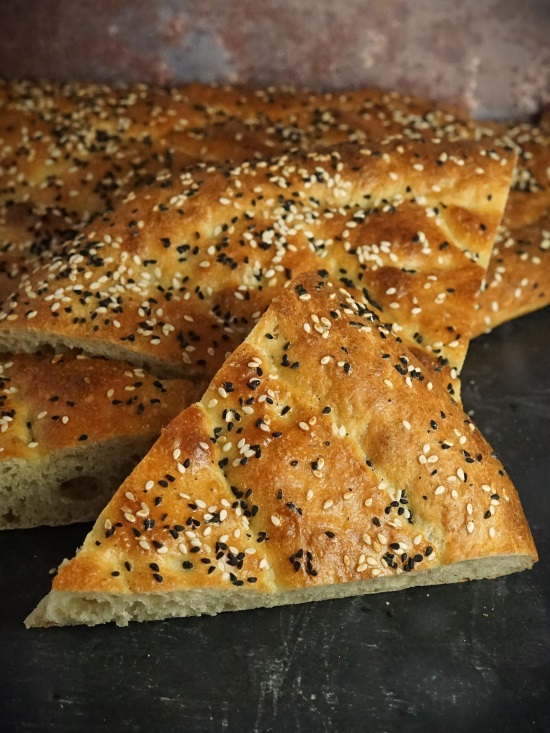 Ramazan Pidesi Turkish pide flatbread