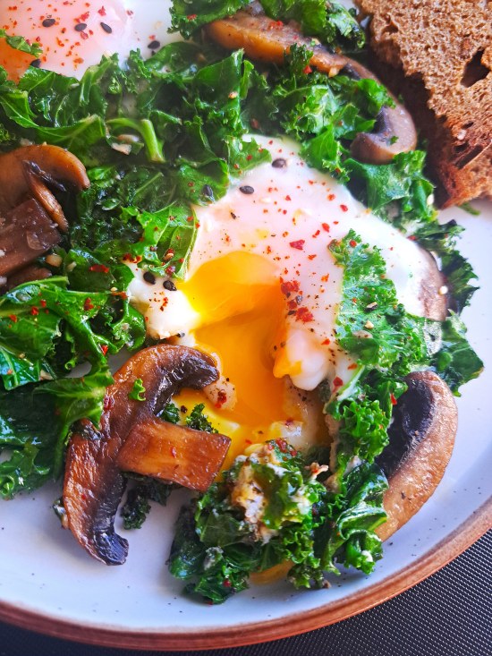 Baked Eggs with Mushrooms & Kale