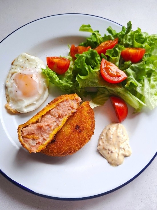 Corned Beef Rissoles