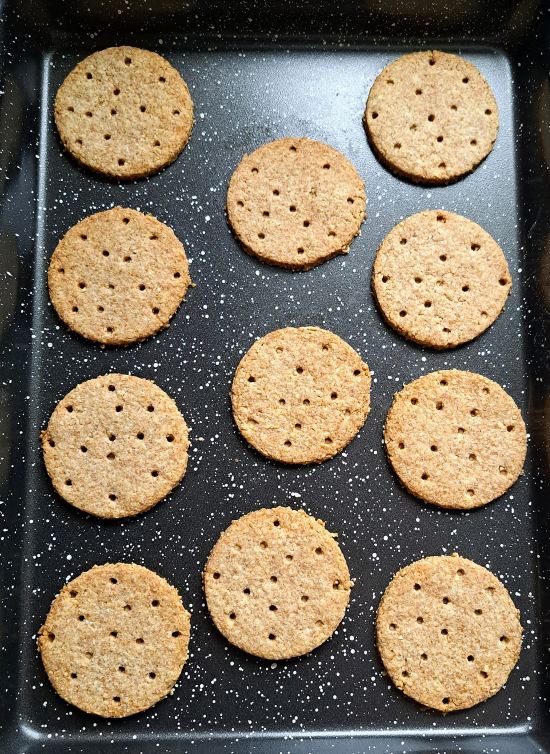 Savoury Digestive Biscuits