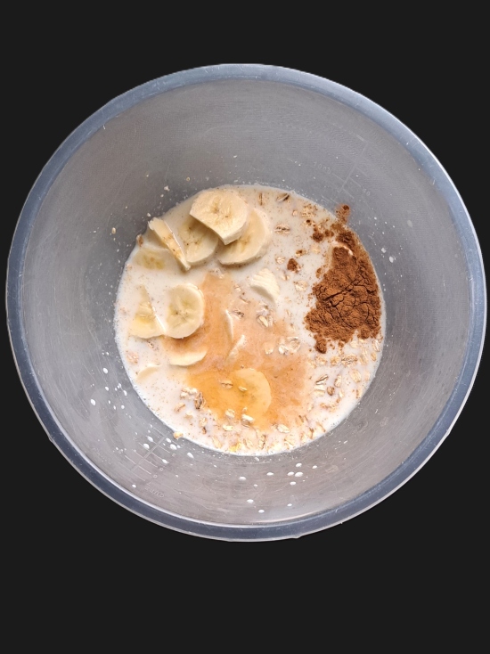 making Banana porridge with tahini and date syrup