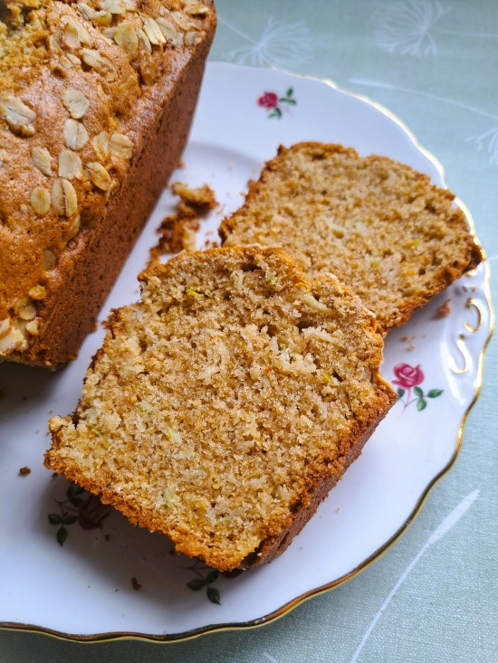 Apple & Oat Quick Bread