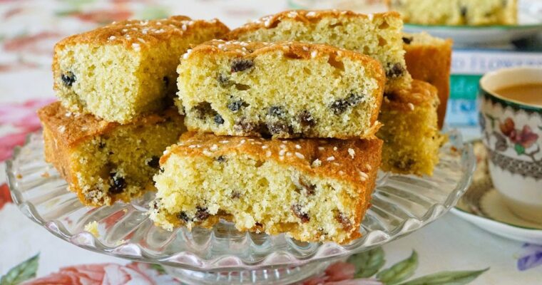 Country Slices (lightly spiced fruit traybake)