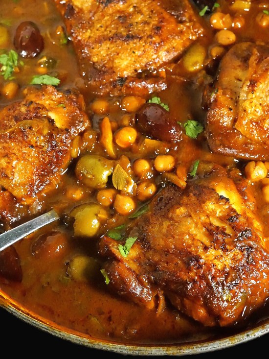 Chicken with Olives, Lemon and Chickpeas