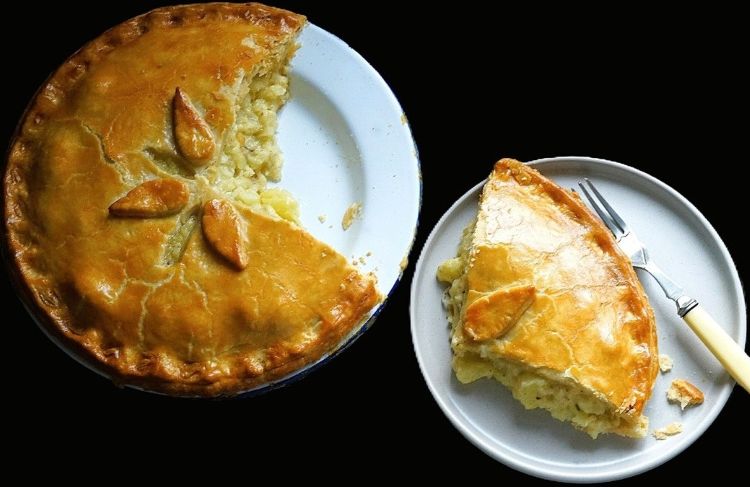 Potato, Cheese and Onion Plate Pie