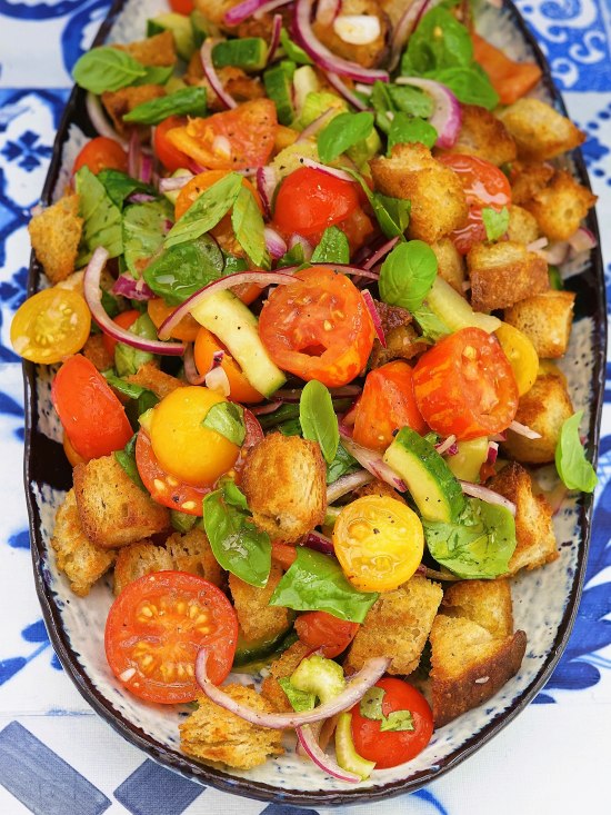 Panzanella Tomato Salad with Homemade Croutons 