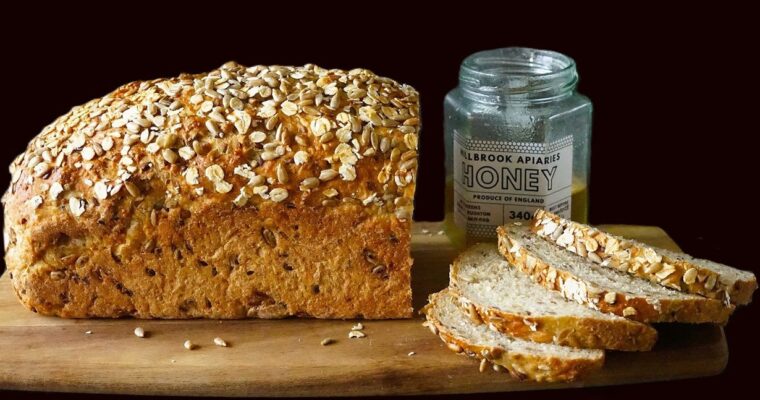 Sunflower, Honey and Oat Bread