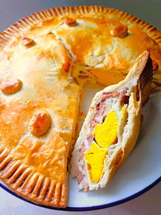 Egg & Bacon Pie Egg & Bacon Pie