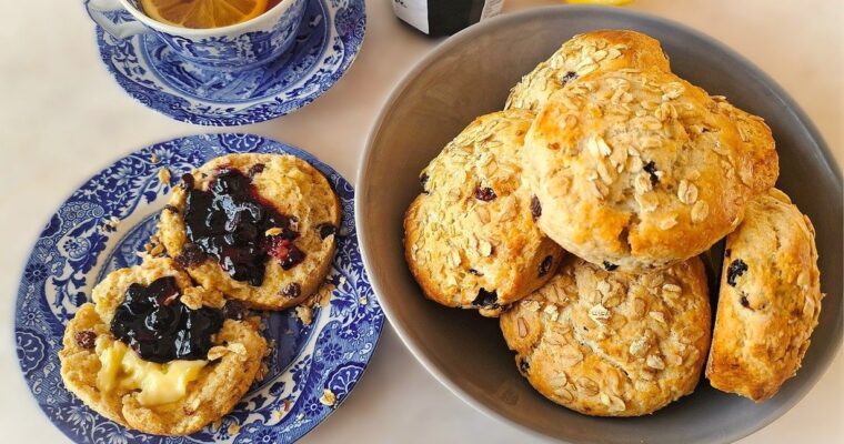 Raisin & Lemon Oatmeal Scones