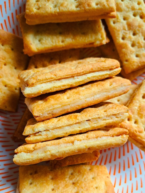 Cheese Sandwich Crackers